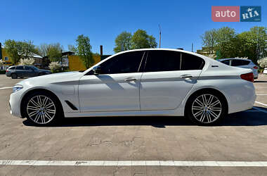 Седан BMW 5 Series 2017 в Житомирі