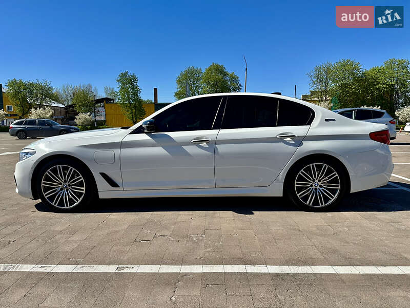 Седан BMW 5 Series 2017 в Житомирі