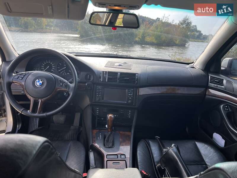 Универсал BMW 5 Series 2002 в Ровно