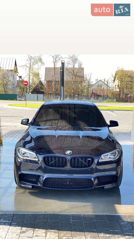 Седан BMW 5 Series 2012 в Кременчуге