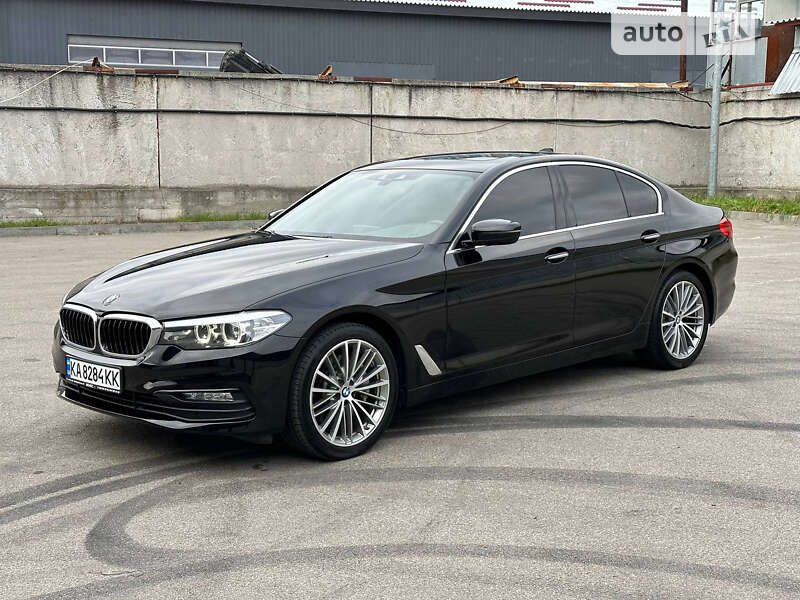 Седан BMW 5 Series 2018 в Киеве