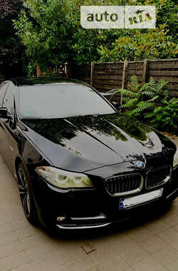 Седан BMW 5 Series 2013 в Черновцах