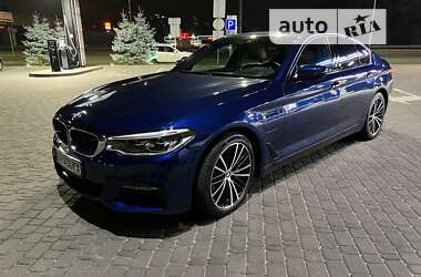 Седан BMW 5 Series 2018 в Киеве