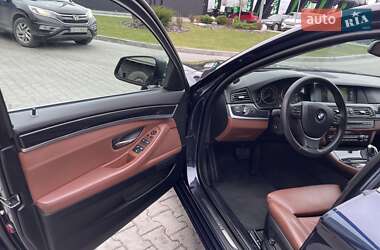 Седан BMW 5 Series 2012 в 
