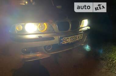 Седан BMW 5 Series 2001 в Львове