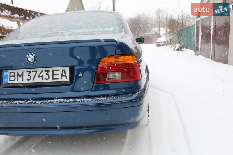 Седан BMW 5 Series 2000 в Сумах