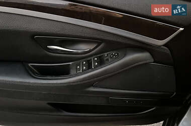 Седан BMW 5 Series 2012 в 