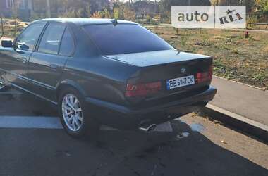 Седан BMW 5 Series 1990 в Вознесенске