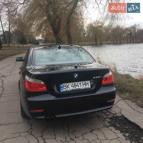 Седан BMW 5 Series 2008 в Рівному