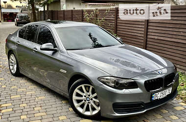 Седан BMW 5 Series 2013 в Львове