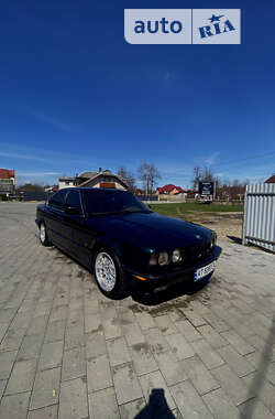 Седан BMW 5 Series 1994 в Долині