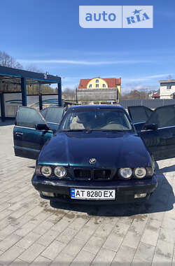 Седан BMW 5 Series 1994 в Долині