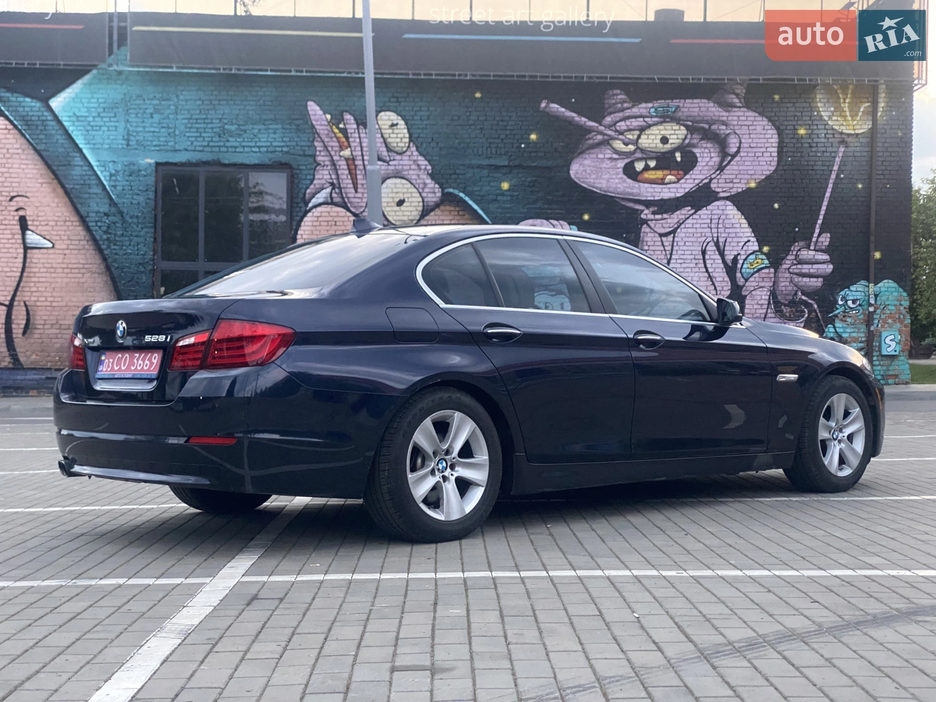 2013 BMW 5er - мініатюра 2