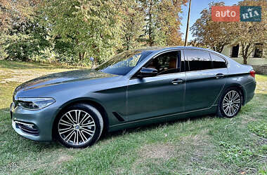 Седан BMW 5 Series 2017 в 