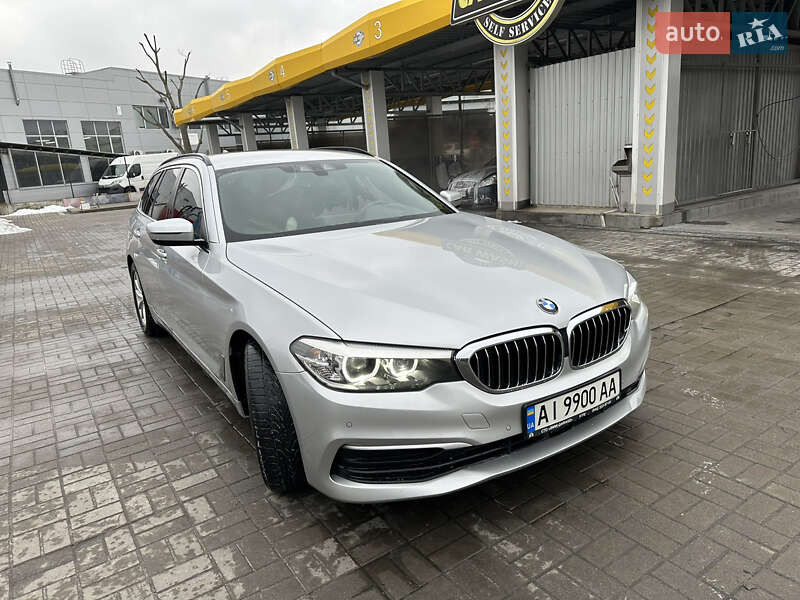 Универсал BMW 5 Series 2017 в Киеве
