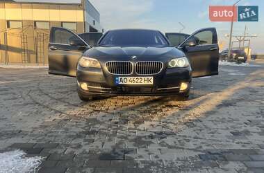 Седан BMW 5 Series 2012 в Хусте