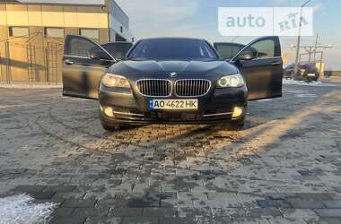 Седан BMW 5 Series 2012 в Хусте