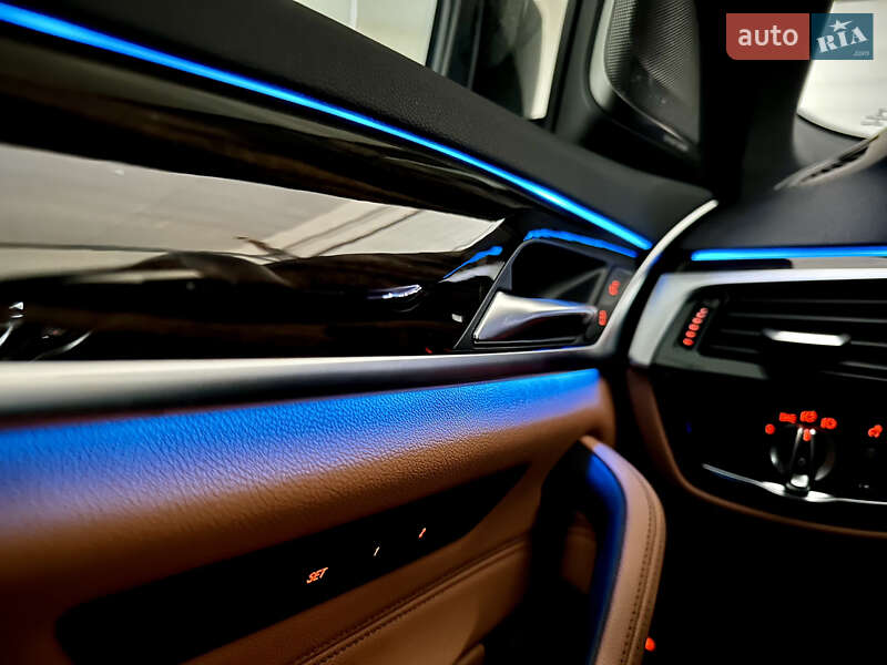 Седан BMW 5 Series 2022 в Запорожье