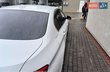 Седан BMW 5 Series 2013 в Ивано-Франковске