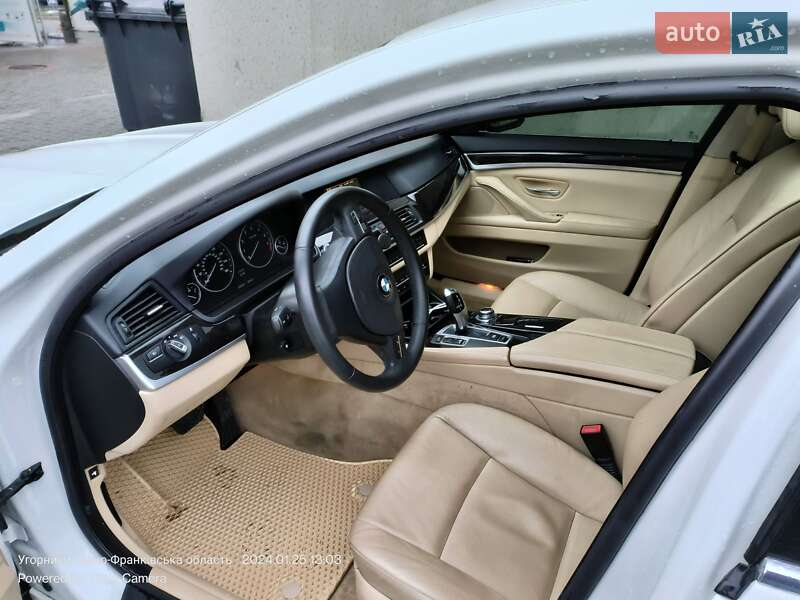 Седан BMW 5 Series 2013 в Івано-Франківську