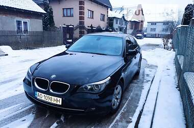 Седан BMW 5 Series 2009 в Тячеві