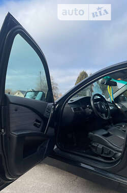 Седан BMW 5 Series 2006 в Березному