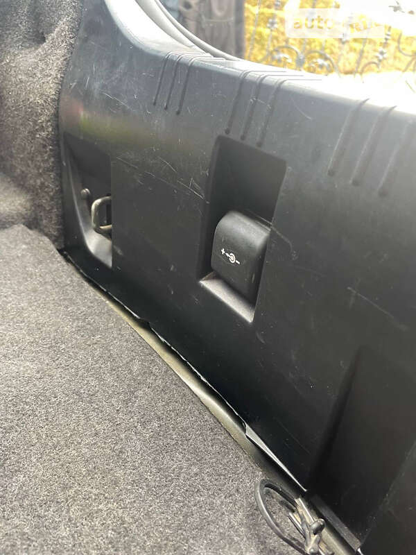 Седан BMW 5 Series 2006 в Березному фото 40 Седан BMW 5 Series 2006 в Березному