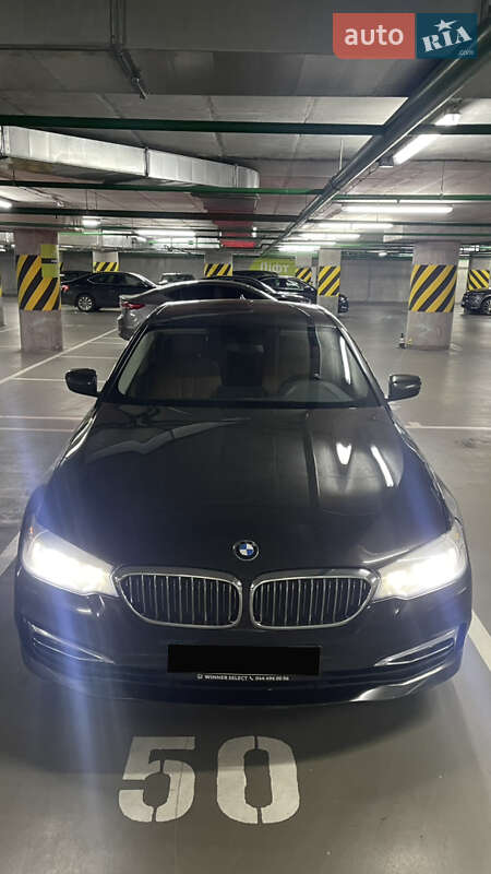Седан BMW 5 Series 2017 в Києві