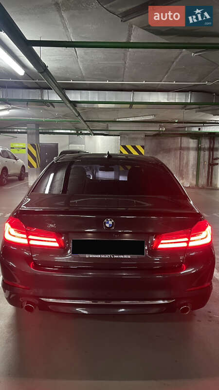 Седан BMW 5 Series 2017 в Києві