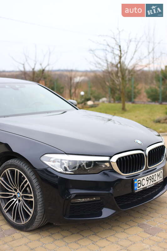 Седан BMW 5 Series 2018 в Львові