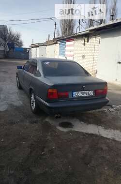 Седан BMW 5 Series 1995 в Прилуках