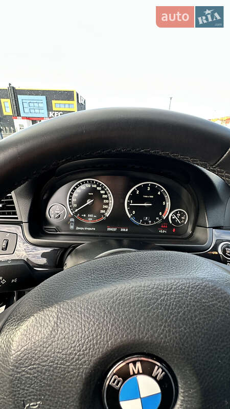 Універсал BMW 5 Series 2014 в Києві фото 18 Універсал BMW 5 Series 2014 в Києві