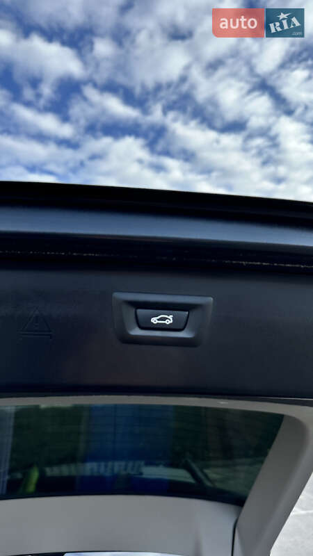 Універсал BMW 5 Series 2014 в Києві фото 15 Універсал BMW 5 Series 2014 в Києві