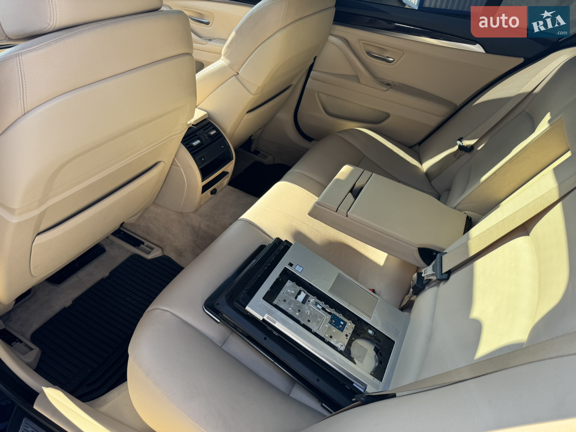 2012 BMW 5er - мініатюра 15