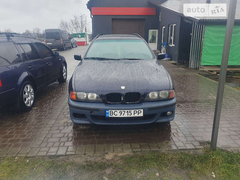 BMW 5 Series 2000