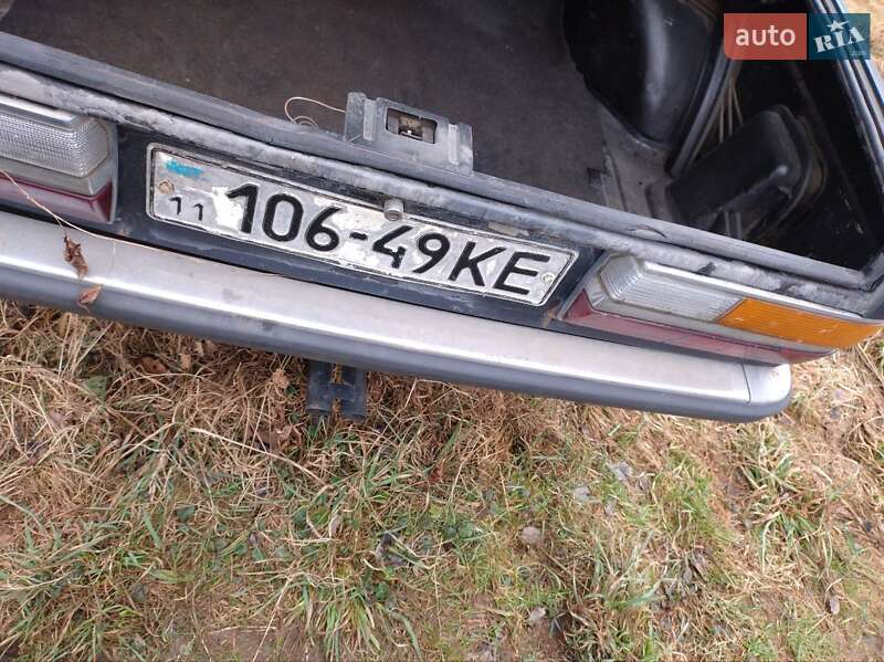 Седан BMW 5 Series 1987 в Богородчанах