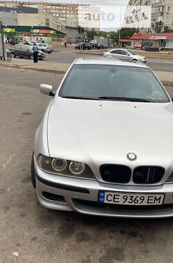 Седан BMW 5 Series 2000 в Черновцах