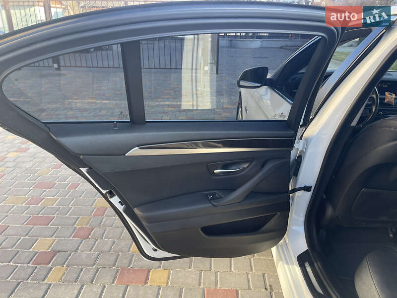 Седан BMW 5 Series 2015 в Кременчуге фото 15 Седан BMW 5 Series 2015 в Кременчуге