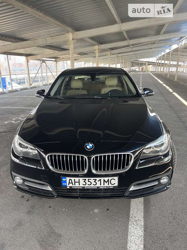 Седан BMW 5 Series 2015 в Харькове