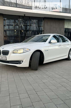 Седан BMW 5 Series 2012 в Ужгороді