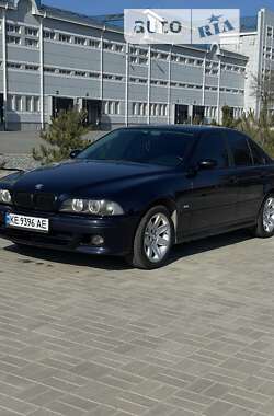 Седан BMW 5 Series 2001 в Дніпрі