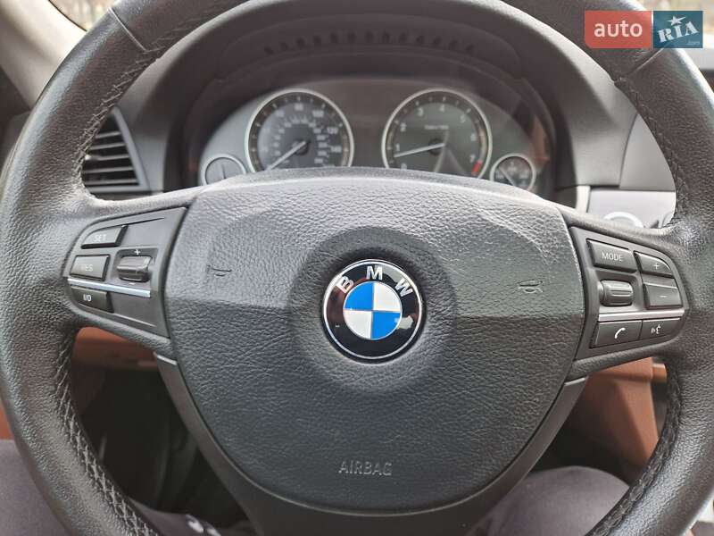 Седан BMW 5 Series 2011 в Калуші фото 31 Седан BMW 5 Series 2011 в Калуші