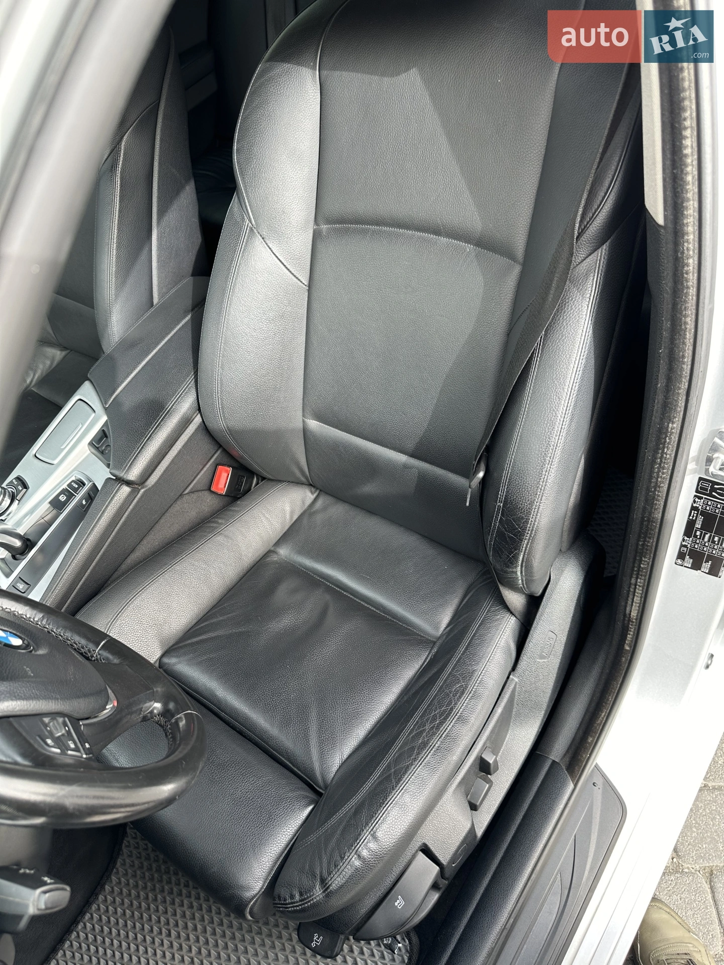2010 BMW 5er - мініатюра 23