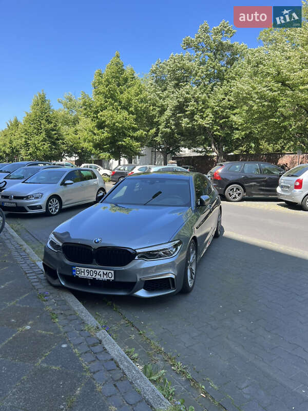 Седан BMW 5 Series 2018 в Киеве