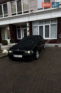 Седан BMW 5 Series 2000 в Одессе