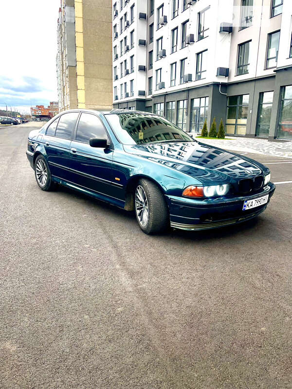 Седан BMW 5 Series 1997 в Чернигове