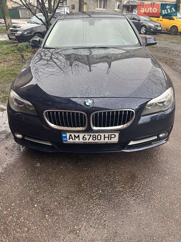 Седан BMW 5 Series 2016 в Житомире