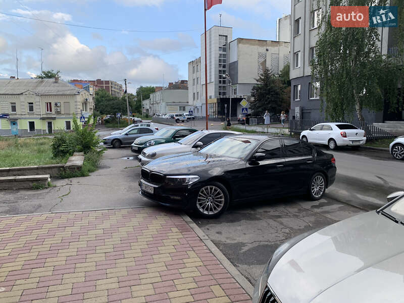 Седан BMW 5 Series 2018 в Полтаві
