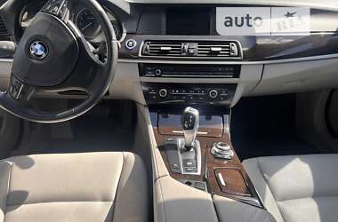 Седан BMW 5 Series 2010 в Тернополі