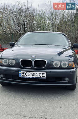 Седан BMW 5 Series 2001 в Киеве